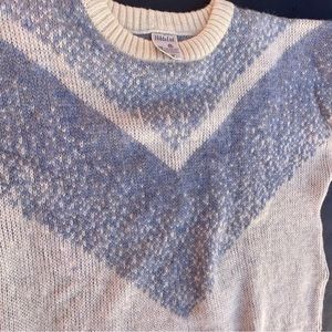 VTG Hilda Ltd. Size Medium Icelandic Pure Wool Sweater Nordic Ivory